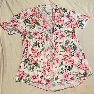 Show Me Your MuMu Floral Open-Front Short Sleeve kimono in Pink